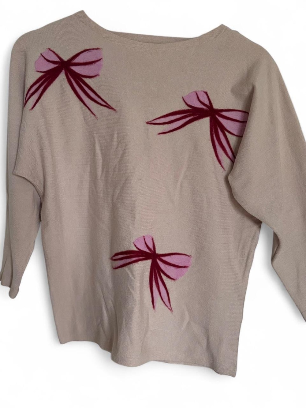 Aaeda 3/4 sleeve Sweater with Bows Small - Picture 2 of 6